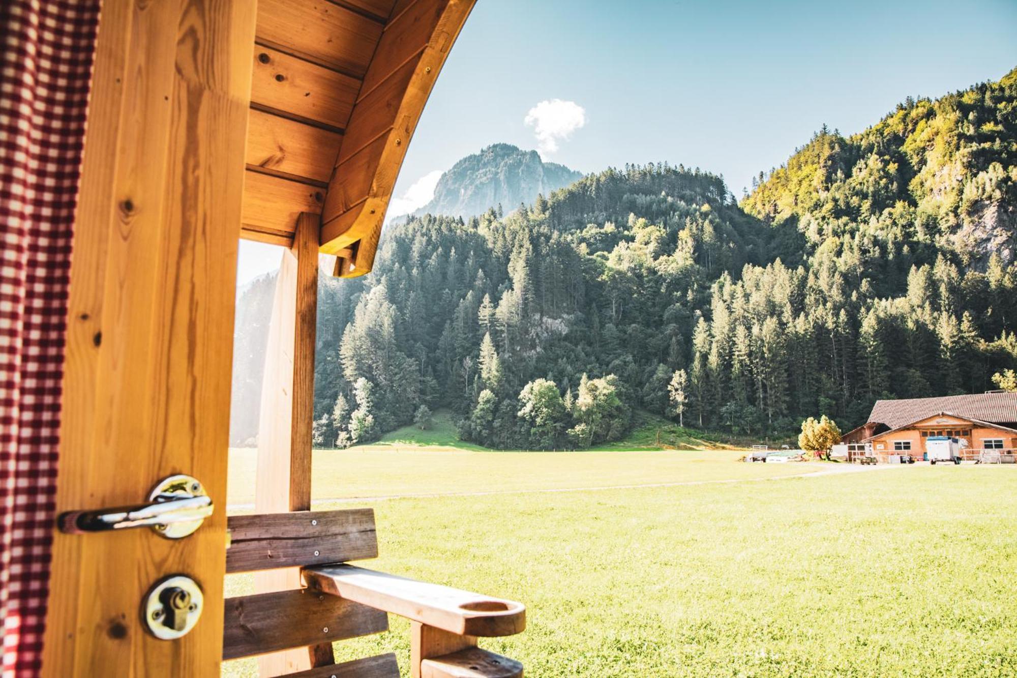 Schlafen Im Fass - Schlaffass - Abenteuer - Romantik - Haslifass Villa Innertkirchen Dış mekan fotoğraf